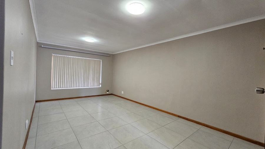 1 Bedroom Property for Sale in George Central Western Cape